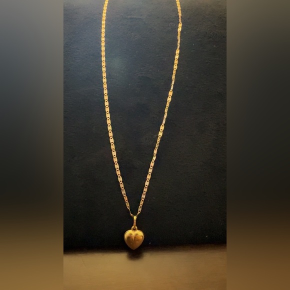 14k Gold Necklace & Gold heart - Picture 1 of 4